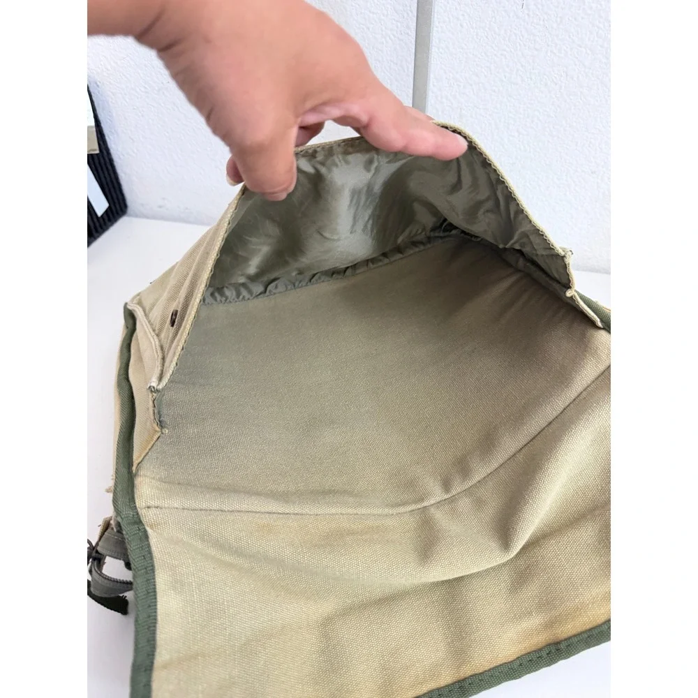 Incase Designs Corp 13 Inch Canvas Laptop Sleeve Tan Green Carrying Case CL57051